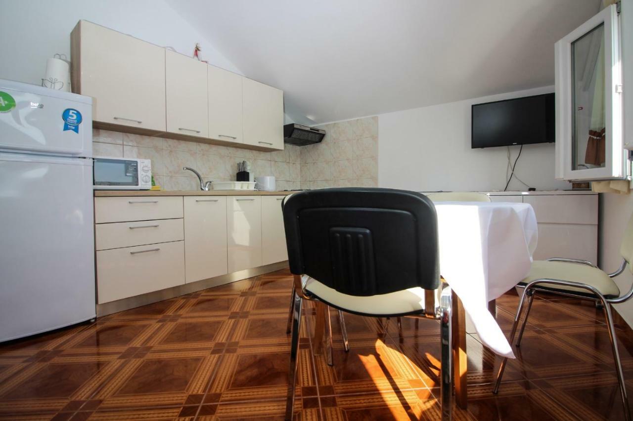 Apartmani Toni Poce Primošten Dış mekan fotoğraf
