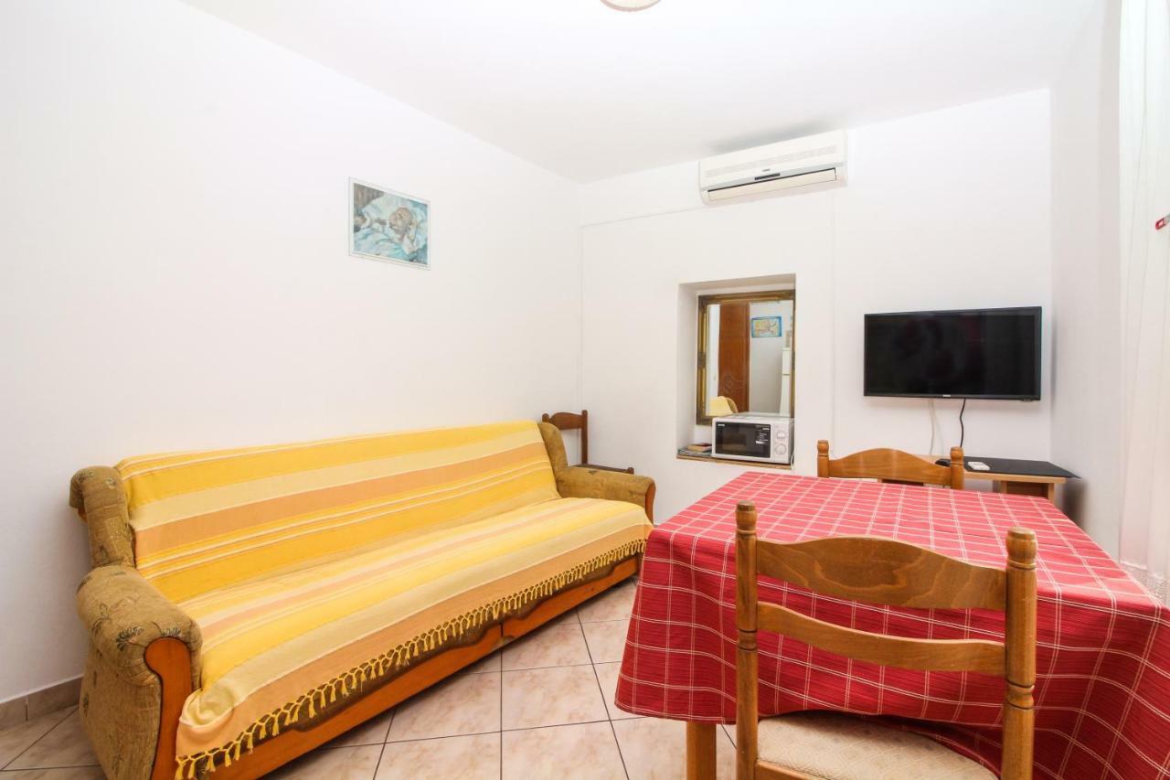 Apartmani Toni Poce Primošten Dış mekan fotoğraf